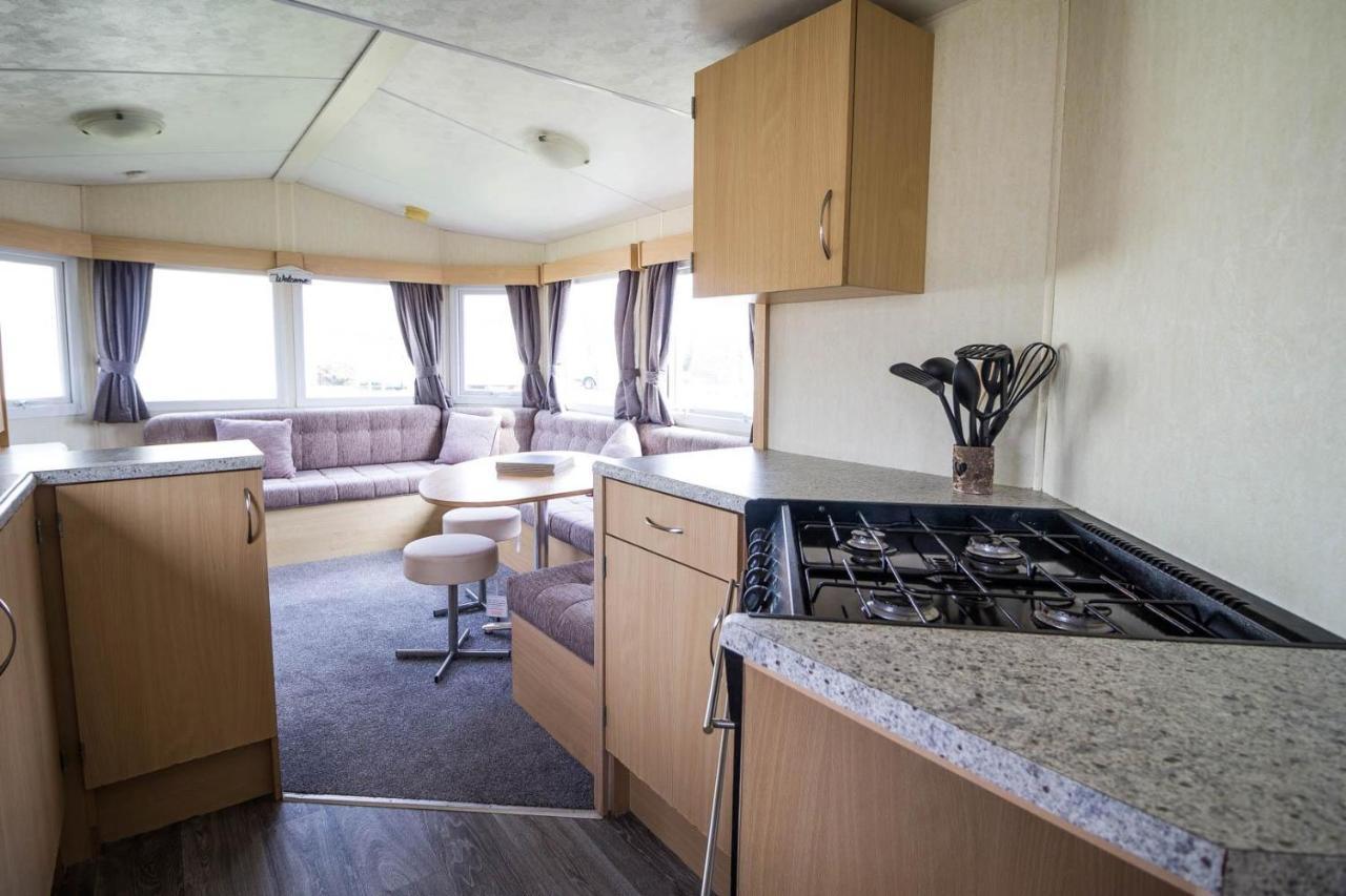 Lovely 8 Berth Caravan At Southview Holiday Park In Skegness Ref 33061C Exterior foto
