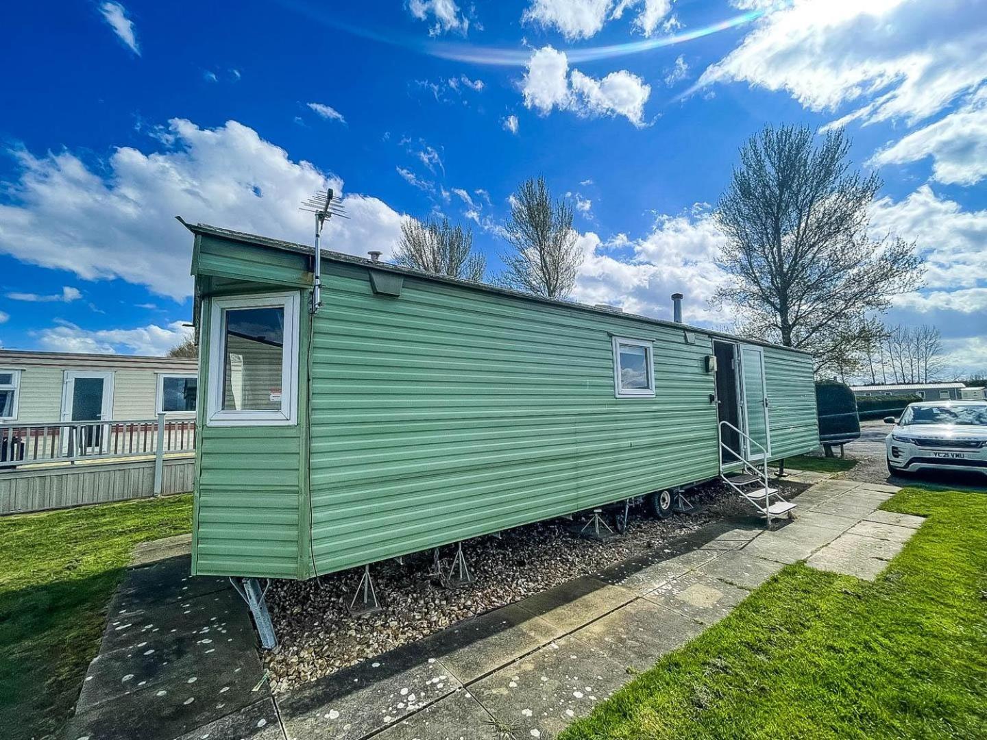Lovely 8 Berth Caravan At Southview Holiday Park In Skegness Ref 33061C Exterior foto