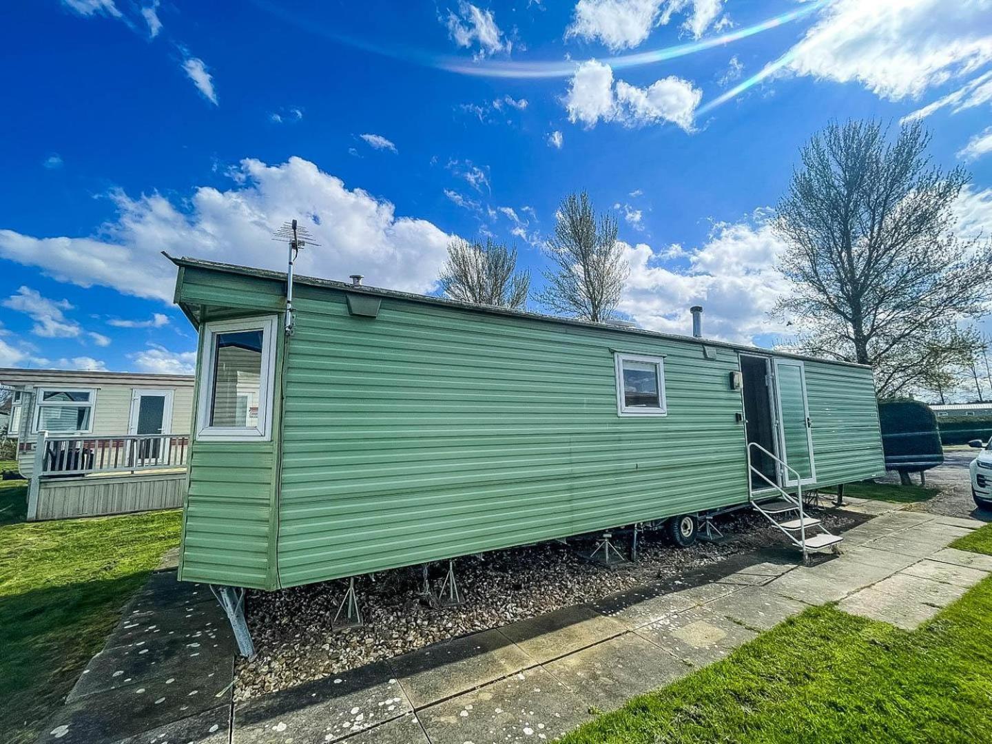 Lovely 8 Berth Caravan At Southview Holiday Park In Skegness Ref 33061C Exterior foto